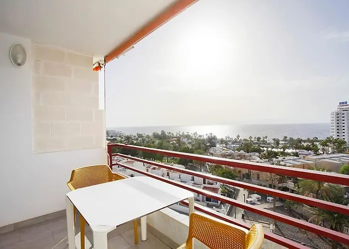 Roberta Playa De Americas Апартаменты *